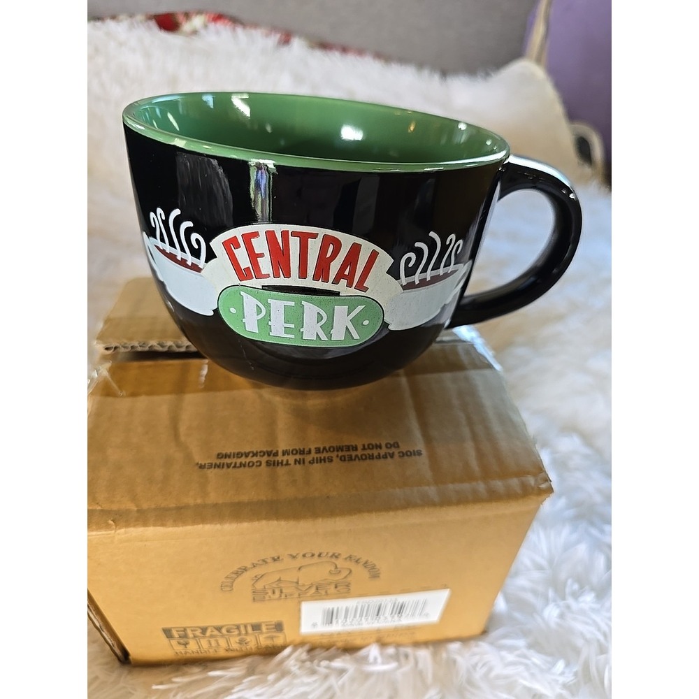 Oversized Ceramic Mug, Enjoy Your‎ Favorite Drinks, Iconic Coffee Shop Design.
